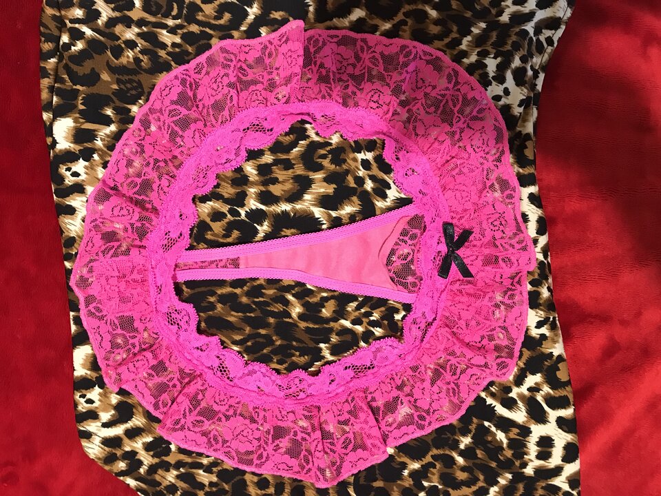 30A9B80F-C772-4680-9E7C-A206215DF288.jpeg - PARA_40_FEMDOM