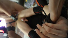 Fisting skrępowanego niewolnika