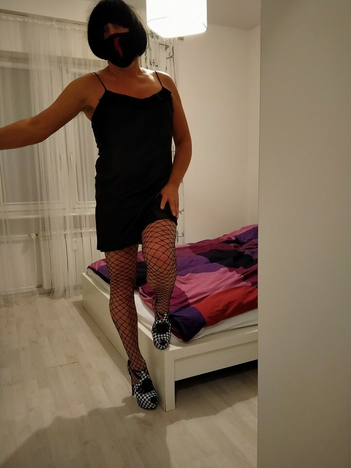 2020-11-12 21.54.59.jpg - MartinkaCross