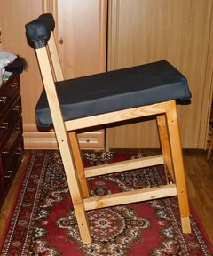 2020 olsztyn stoliczek z boku.JPG