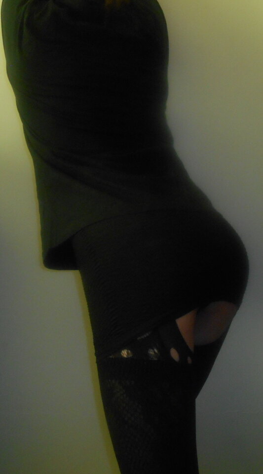 DSCN3710crop.JPG - Sissy_Crossdress_SL