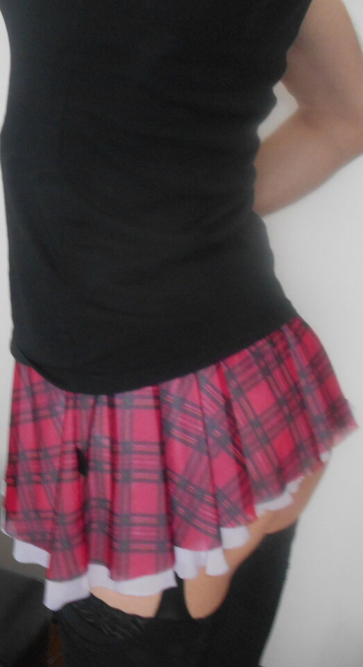 DSCN3689crop.JPG - Sissy_Crossdress_SL