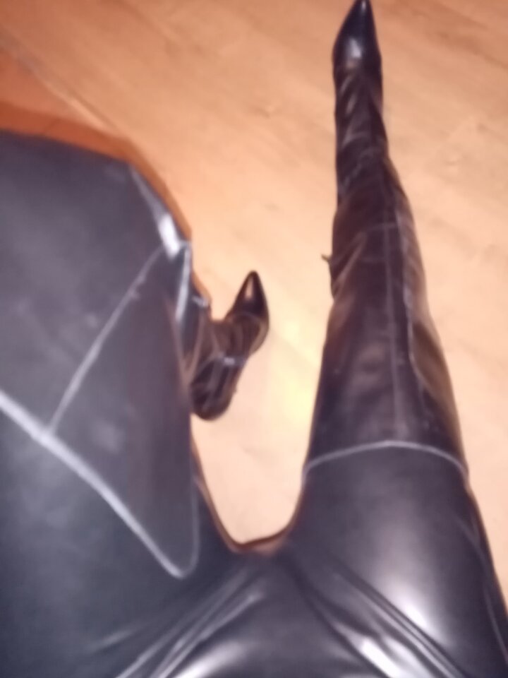 IMG_20201129_071643.jpg - Gloves50