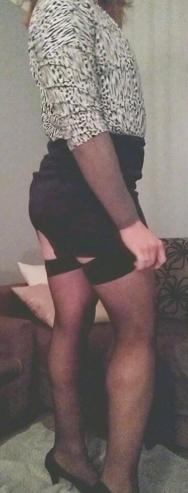 Hello, Sir - MoniczkaKrk