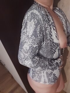 Emelka w oczekiwaniu na powrót meza😋😋😋