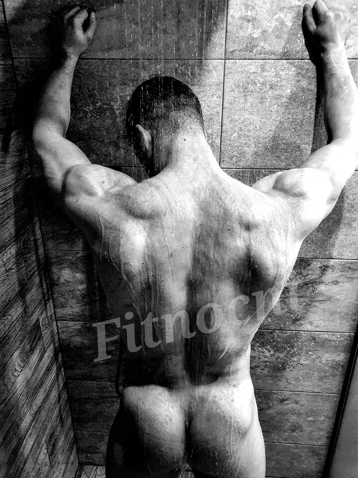 20201211_235142.jpg - Fitnocni