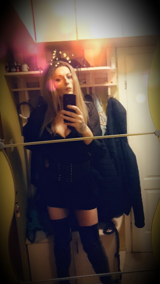 20201216_042226.jpg - KarolinaShemale29