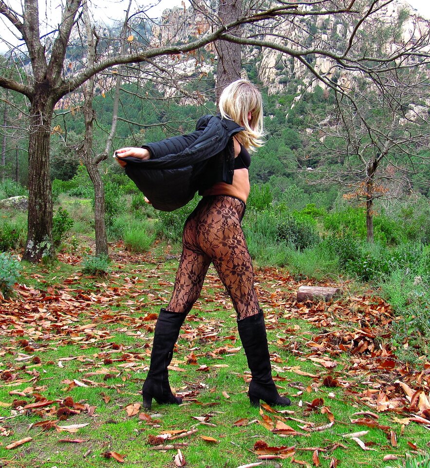 IMG_0002.JPG - Laure