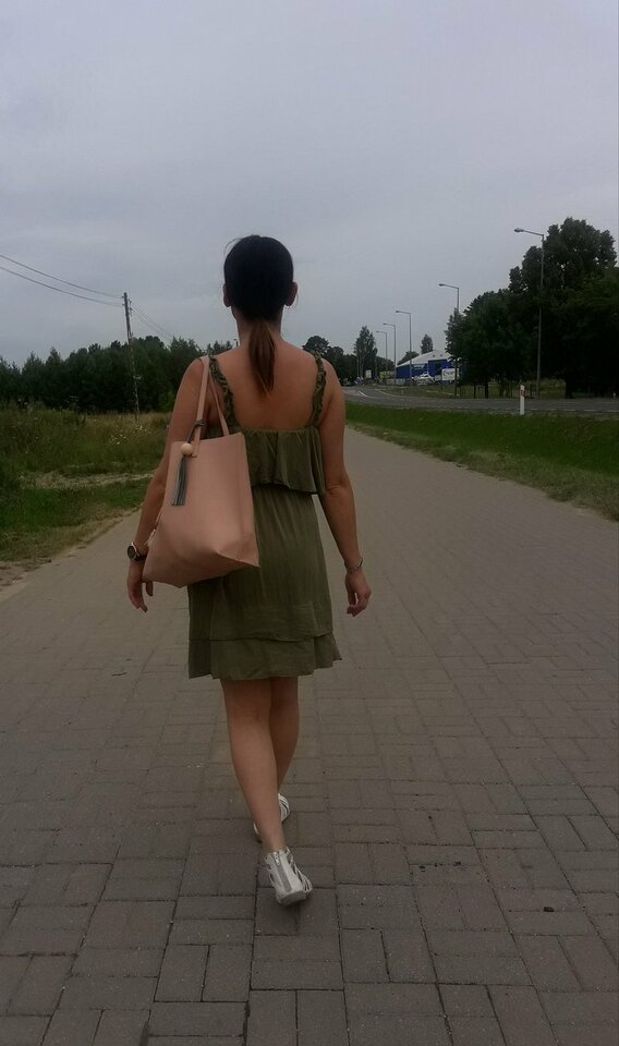 127159040_800_s.1607850103.jpg - Kissunia