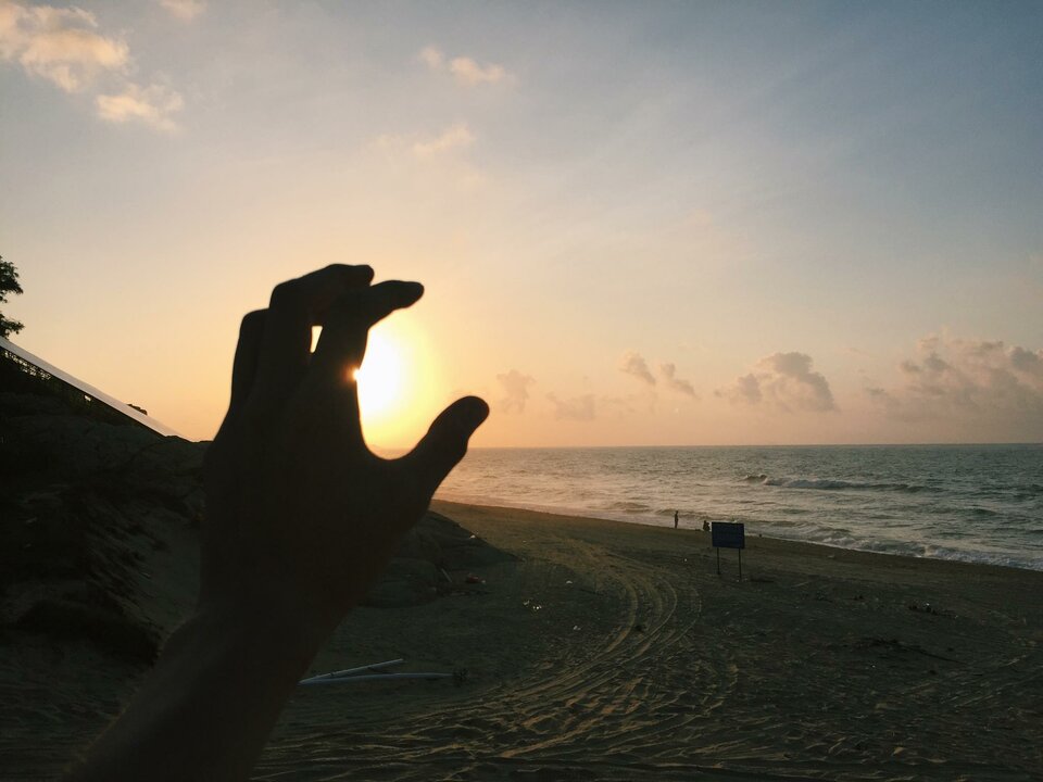 sun_rise1.jfif - ObSeRwAtOrKaMaRy