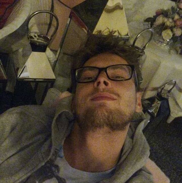 John699