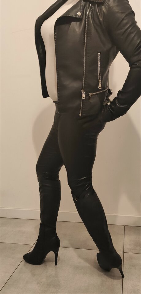 Skóra + latex + kozaki - HighHeels86