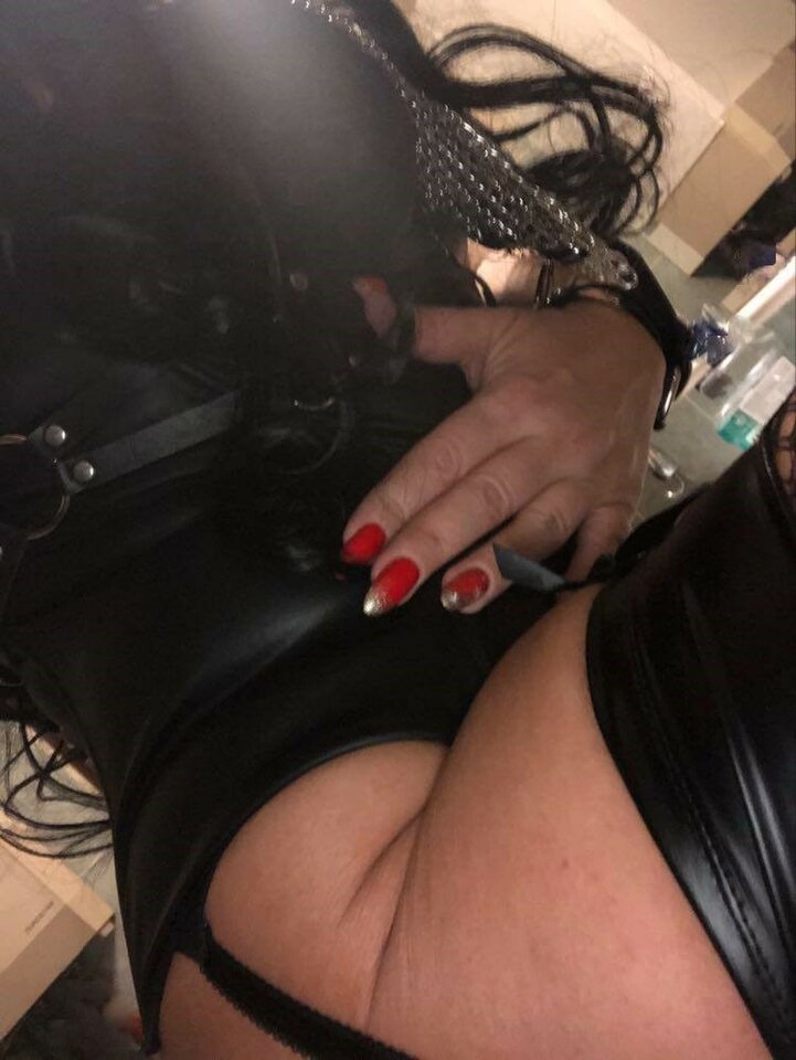 139372638_4161072900574315_7850550808628370754_n6;).jpg - Anello