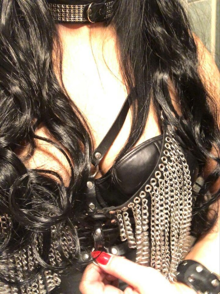 139180897_226657929054904_2650759659630834639_n10.jpg - Anello