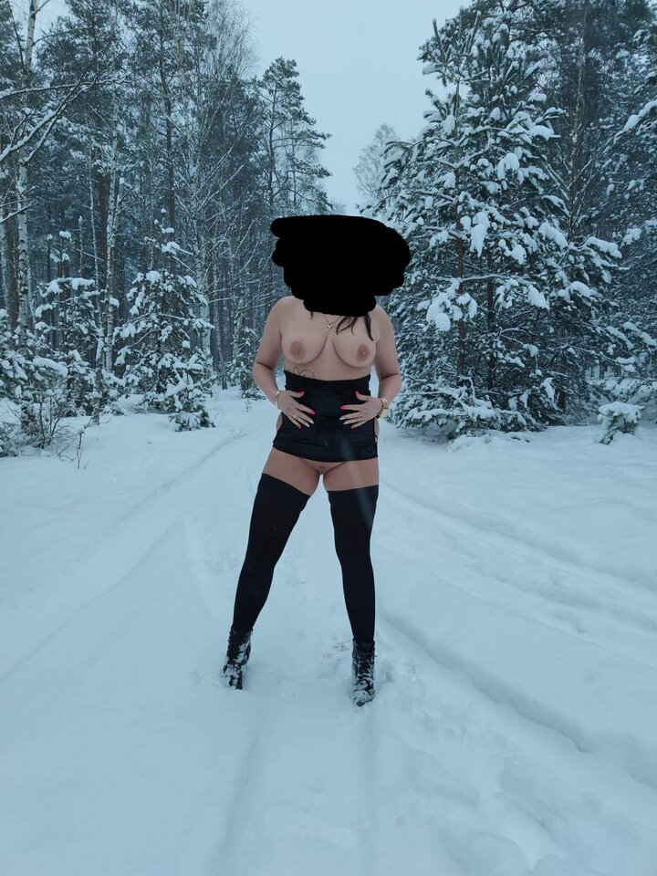 ❄️ - DevilCouple