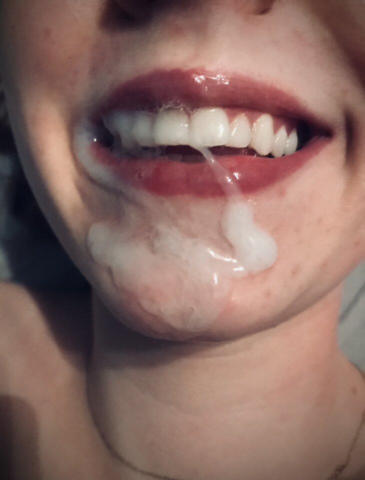 Buzia zalana 😈 - SeksowneBombelki