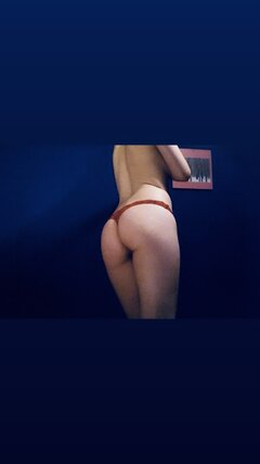 <3