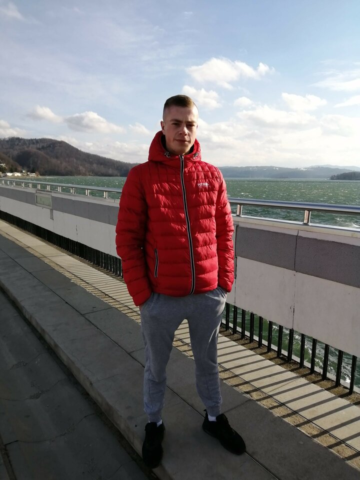 received_144191740104877.jpeg - Mat2298