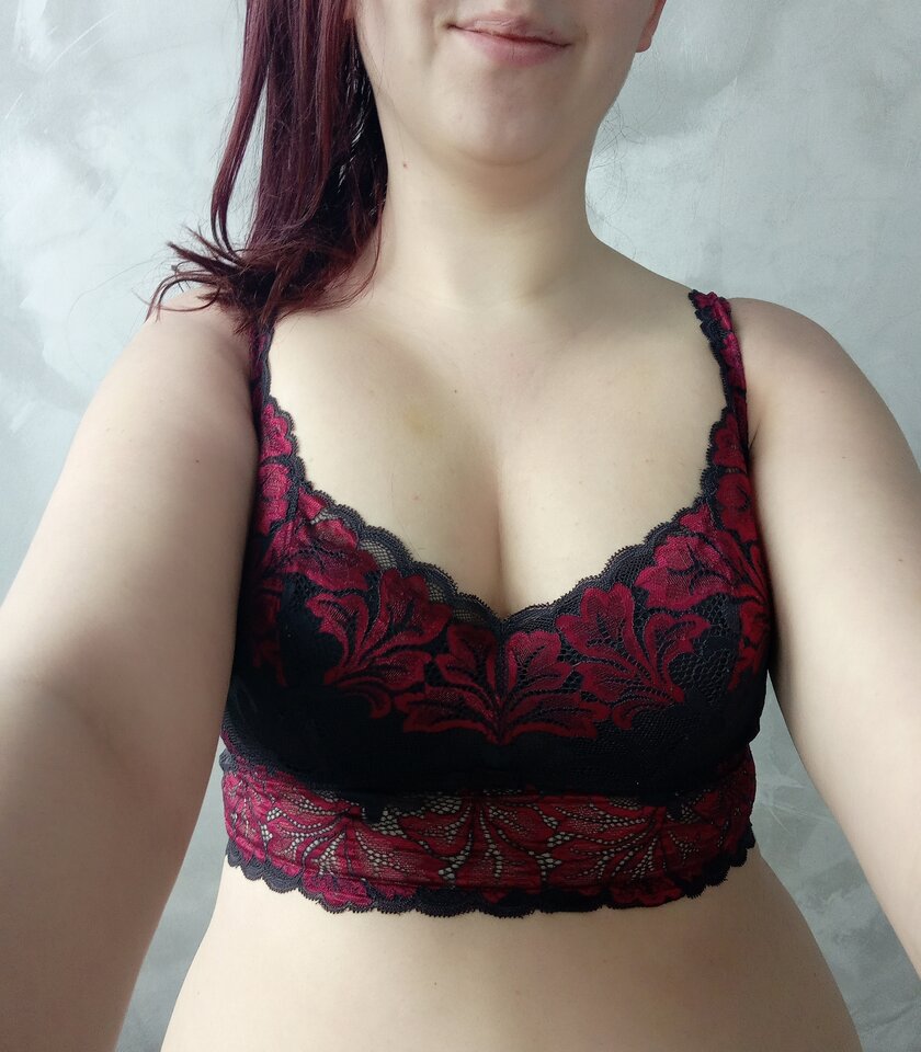 Wyzwanie stanikowe :) - WildKitten