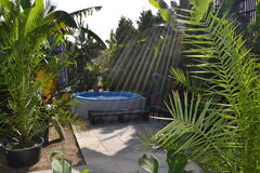 Zewnętrzne jacuzzi.