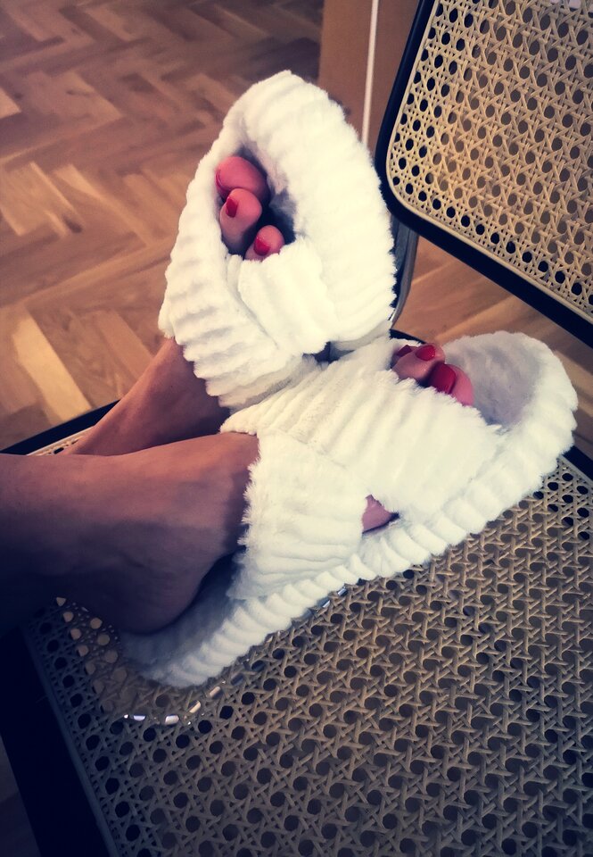 Pani wypoczywa ;) - Takapani