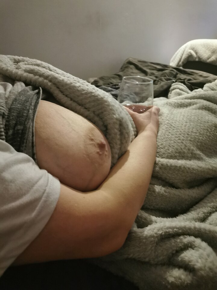 cycuszek lubi się pokazywać - parka7576