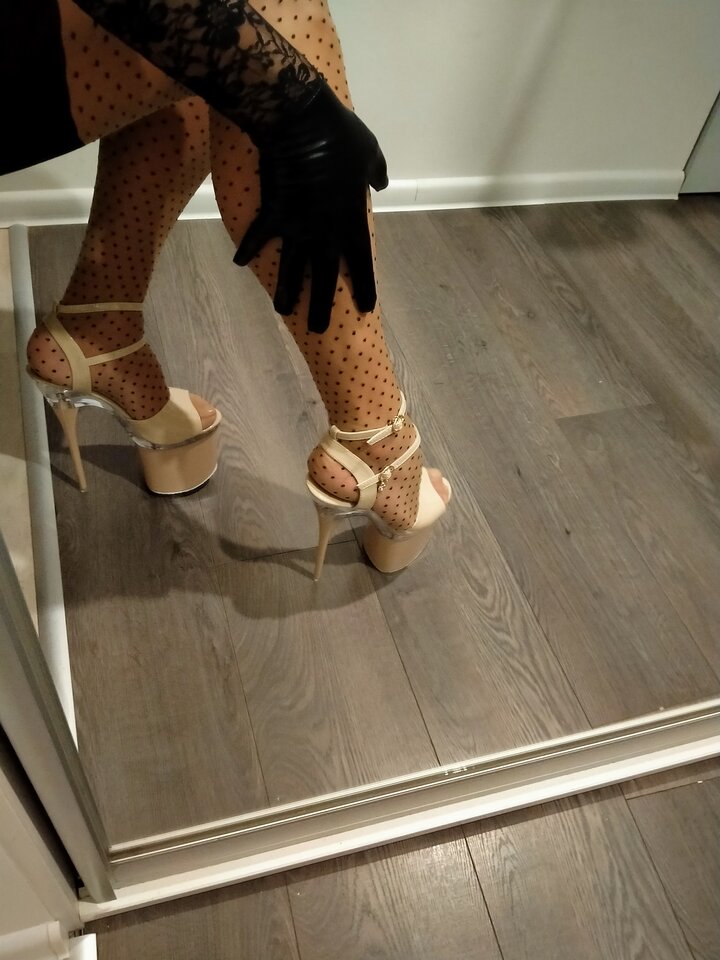 2021-02-23 18.54.01.jpg - MartinkaCross