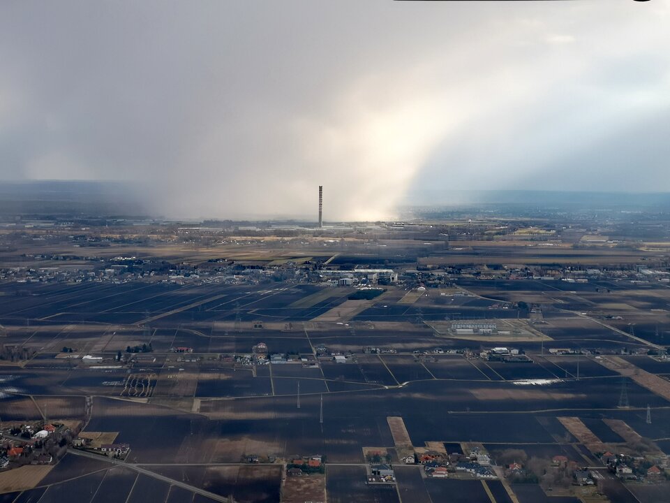 Jedna z wielu wczorajszych komórek śniegowych  - PanPilotSamolotu