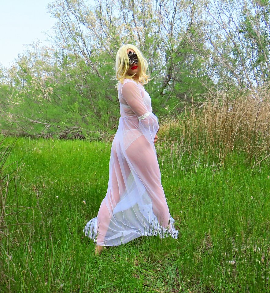 IMG_3103 ok.JPG - Laure