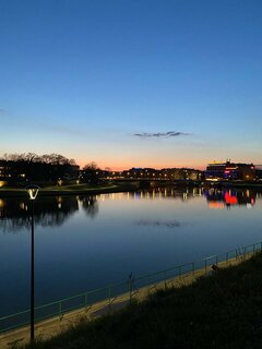 Spacerek po bulwarach.jpg