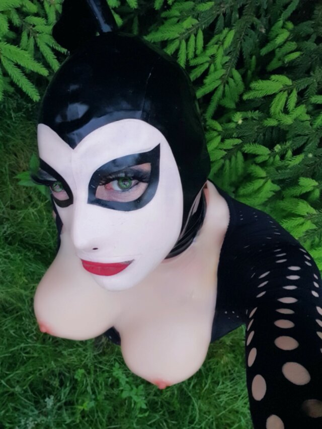 Rubberpuppet