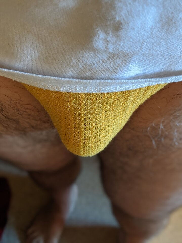 00100lPORTRAIT_00100_BURST20210411093308304_COVER.jpg - Czarek_B