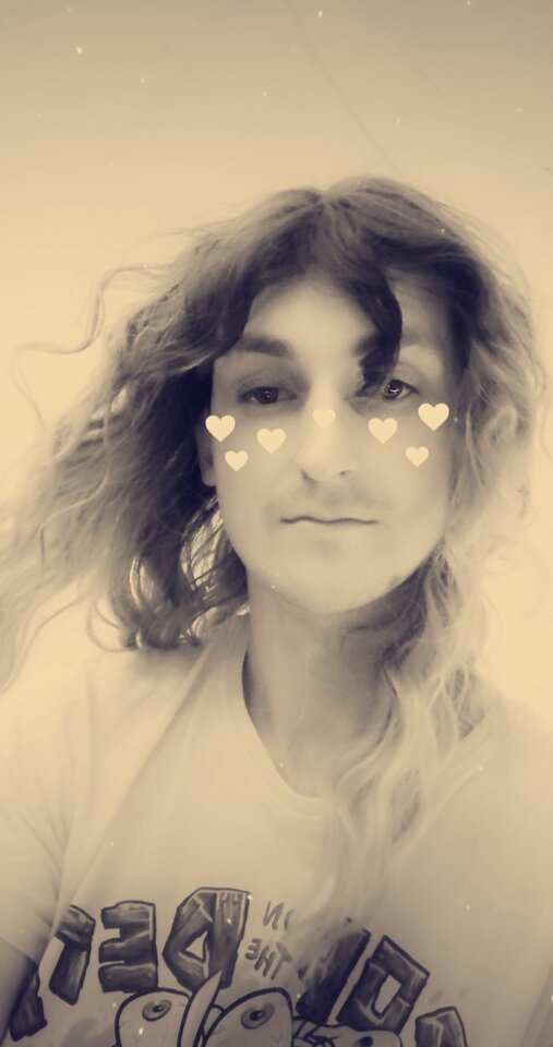 Snapchat-2099398839.jpg - k1i9n8g8a