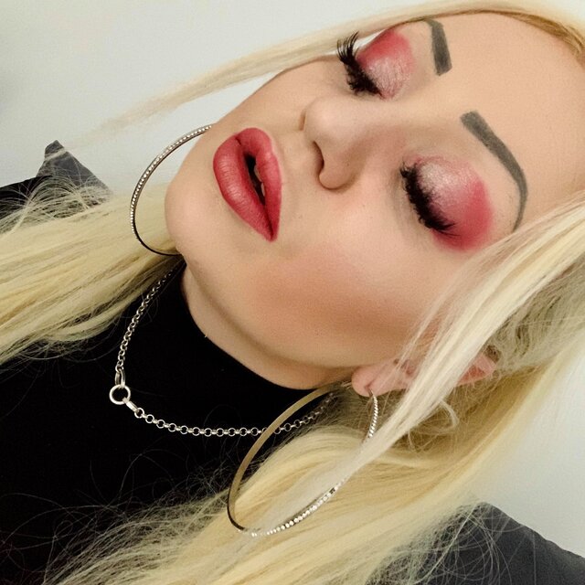 hottieblondie
