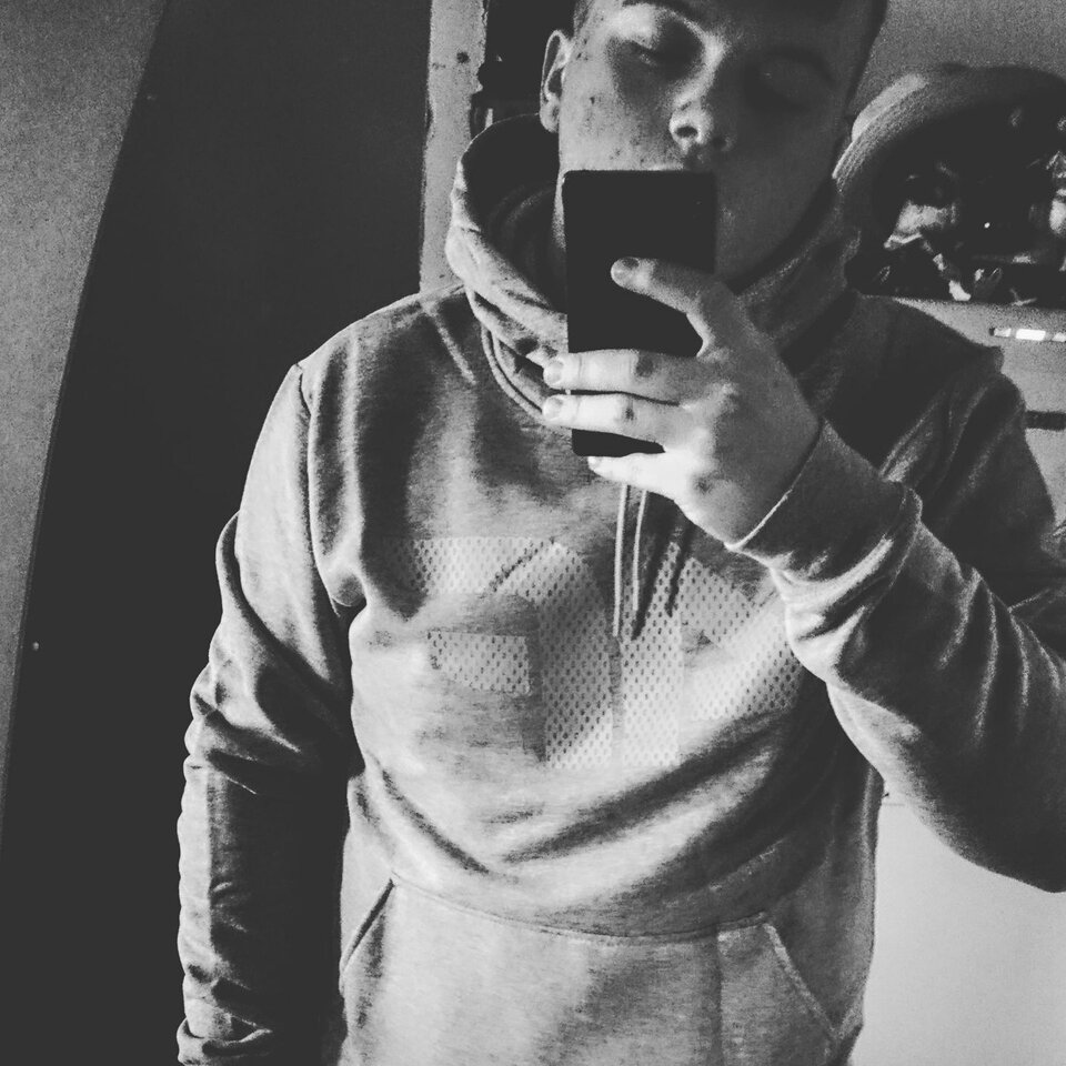 29745081_725658007642988_1579343312511373865_o.jpg - yankes989