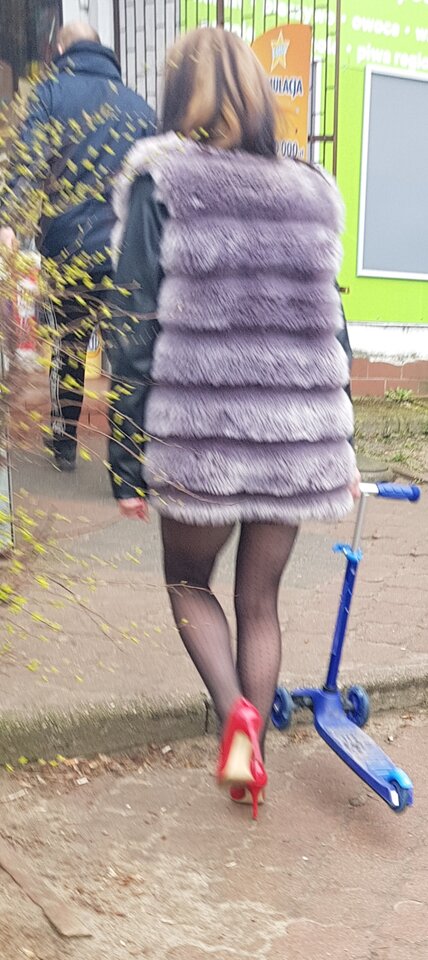 20210417_131409.jpg - iPantyhose