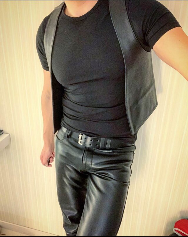 leather_fun_39