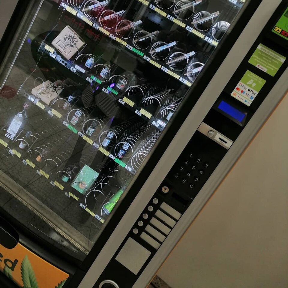 🙆‍♀️ Gibonomat 😂 - JeyJey87