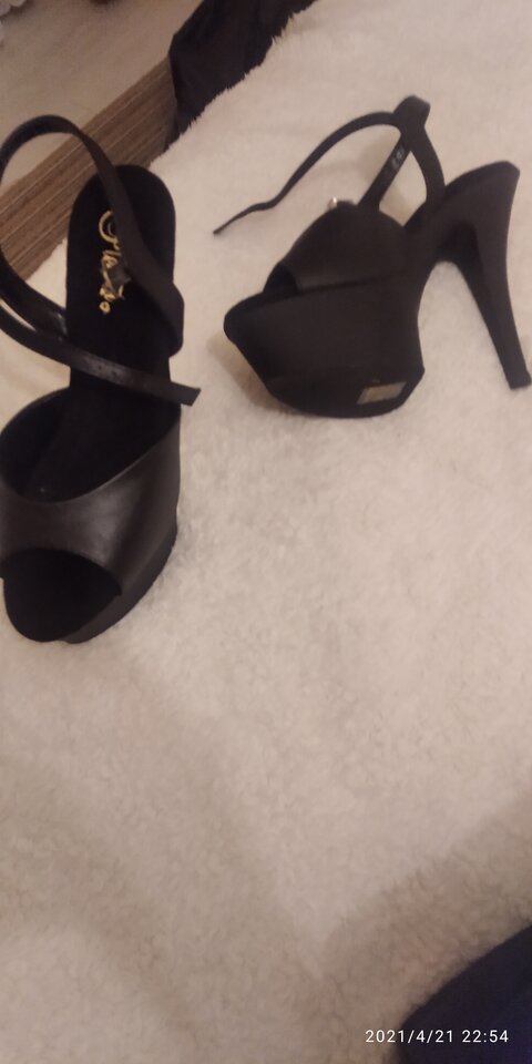 IMG_20210421_225437.jpg - SZUKAMCD