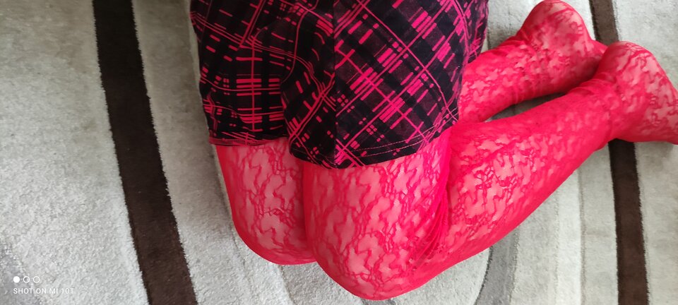 IMG_20210413_165228_TIMEBURST8.jpg - juliadada