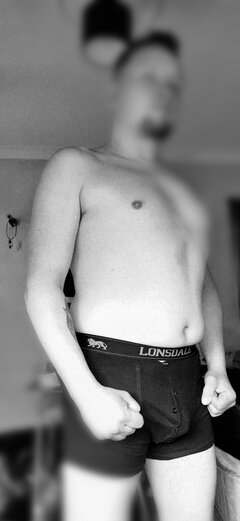 75 85 79 5367 655.jpg