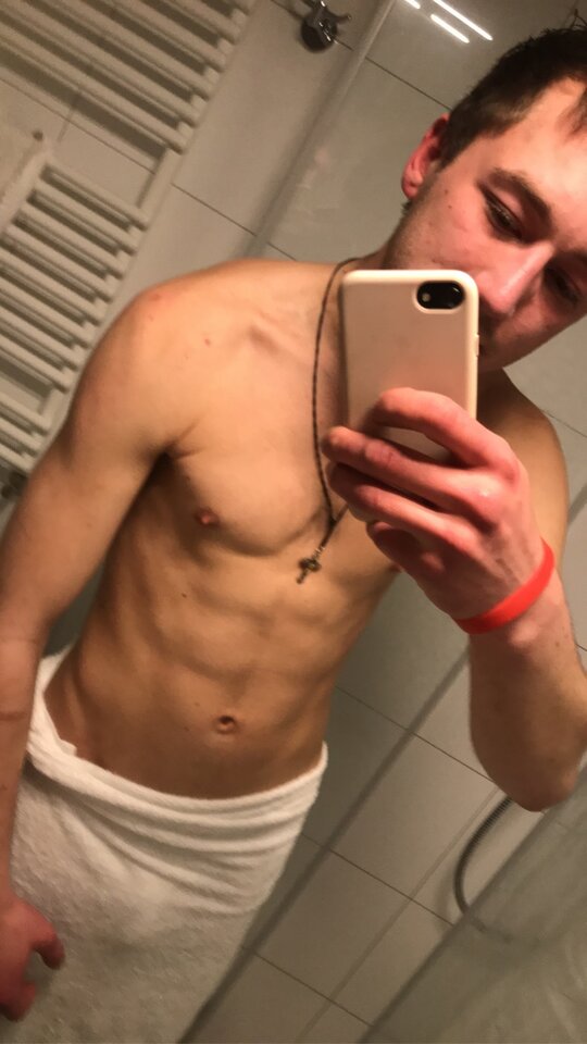 B8879FA8-9FCD-4070-AE3B-12D9C1679C1A.jpeg - Wilczek1118