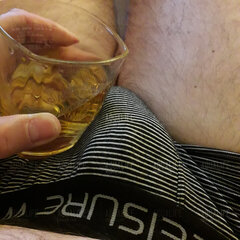 Pogoda majowa- barowa, wiec whisky zawsze pod ręką....