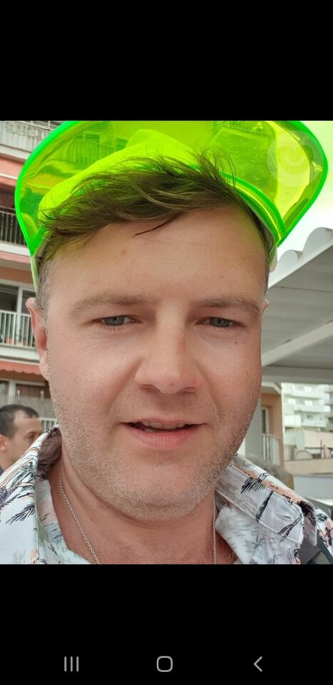 Screenshot_20210402-232518_Badoo.jpg - machalaszlars