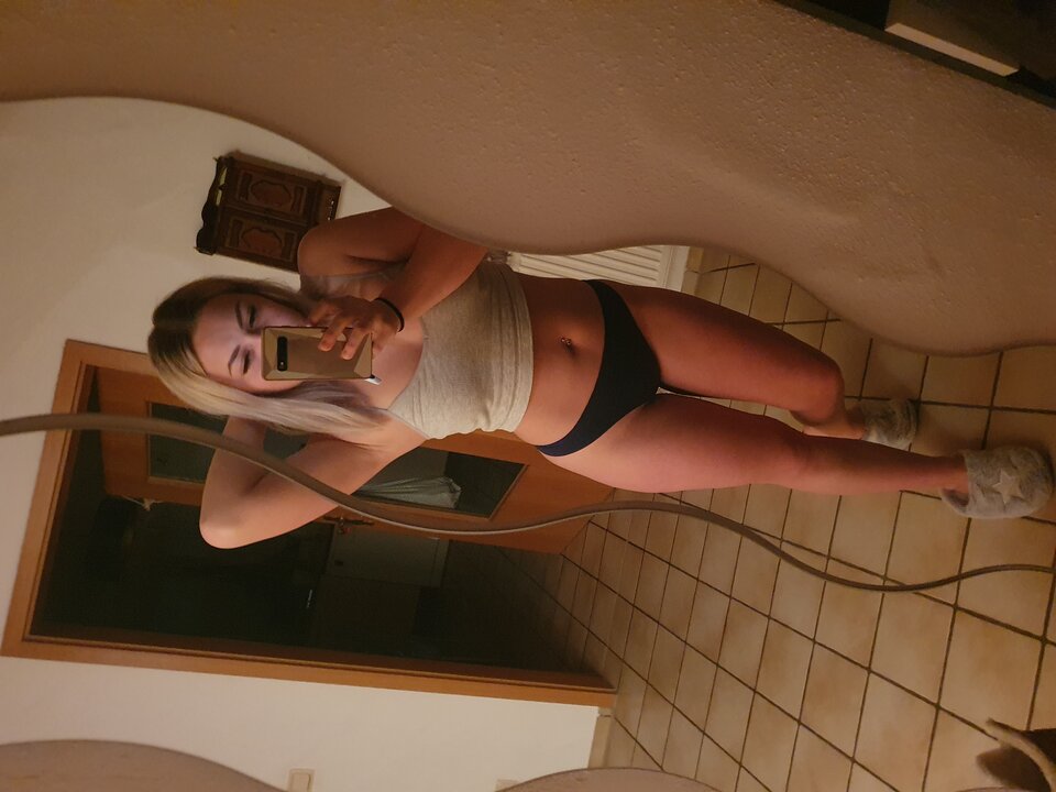 20201203_201741.jpg - Swingerssss12