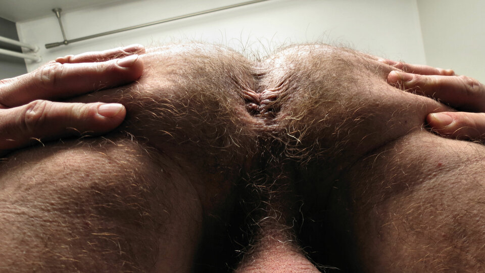 szparka też zarośnięta - eroteooo