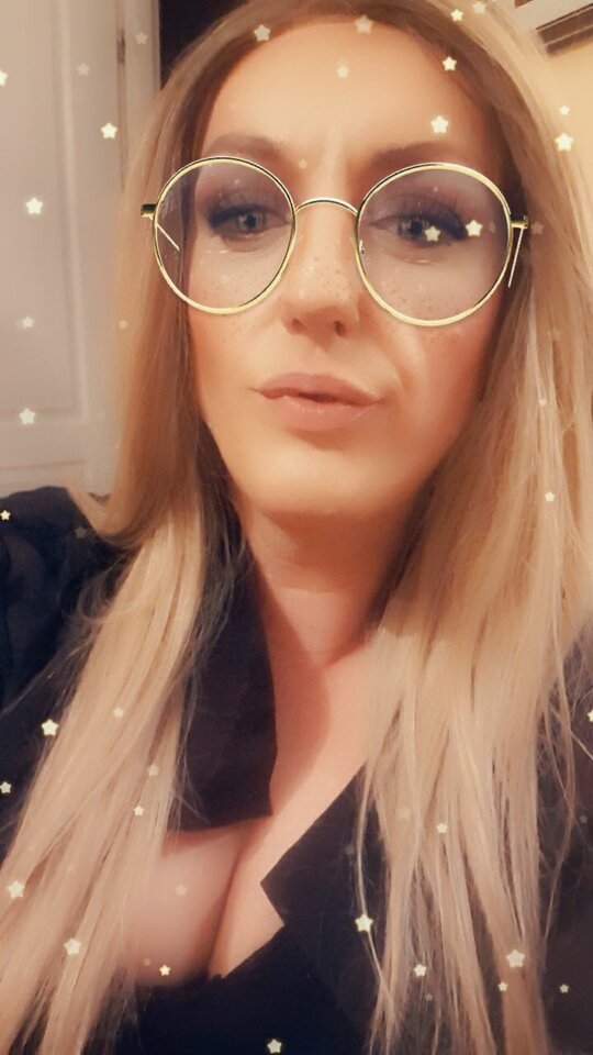 Snapchat-1430474445.jpg - KarolinaShemale29