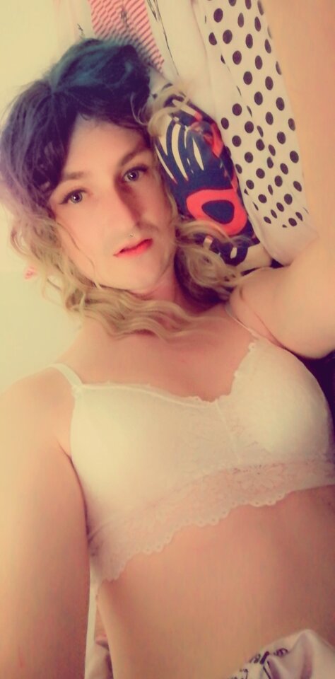 Snapchat-1506618409.jpg - k1i9n8g8a