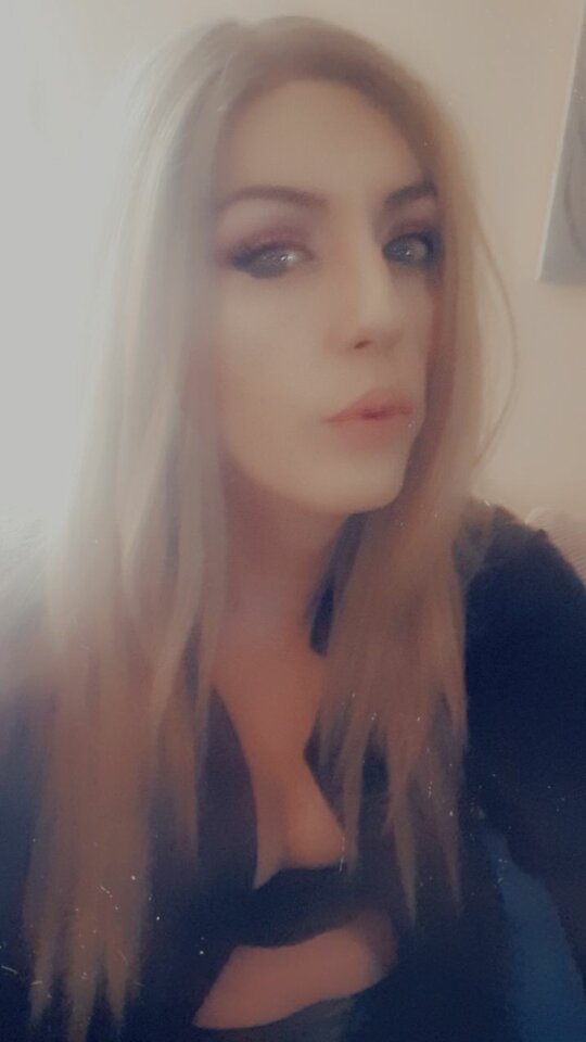 Snapchat-1422997027.jpg - KarolinaShemale29