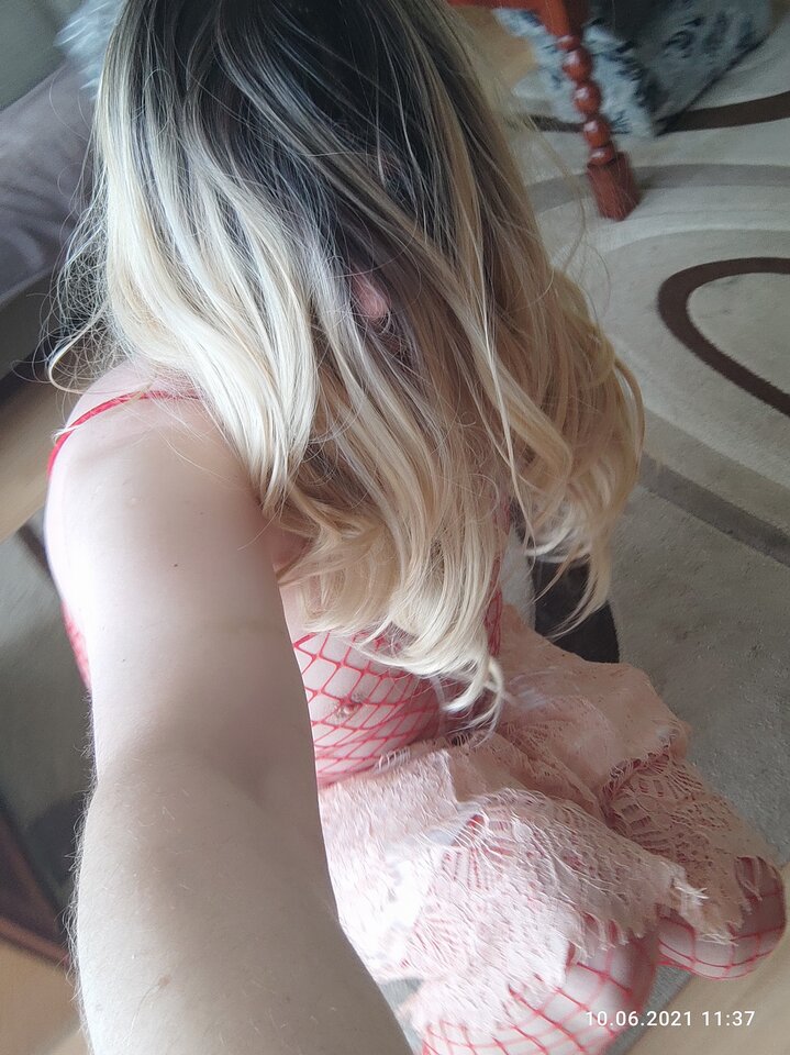 IMG_20210610_113622_TIMEBURST11.jpg - juliadada